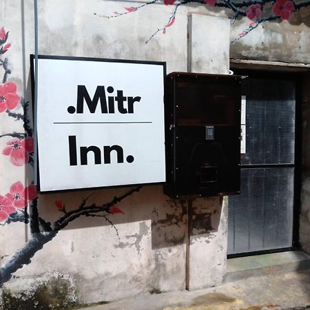 Mitr Inn Yaowarat Bangkok Exterior foto
